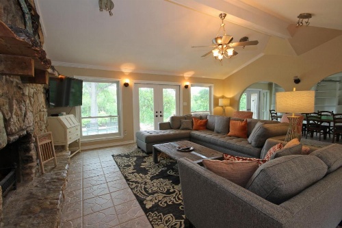 Maverick'S River Retreat image 13