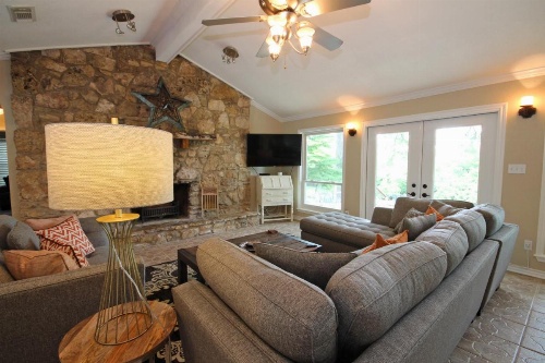 Maverick'S River Retreat image 23