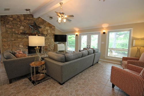 Maverick'S River Retreat image 6